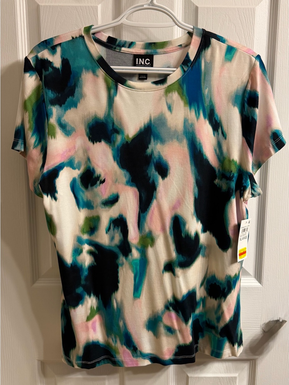 INC abstract short sleeve shirt